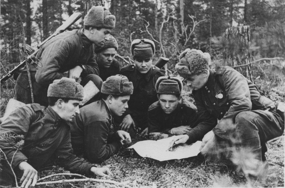 Все ковали победу: и в тылу, и на передовой