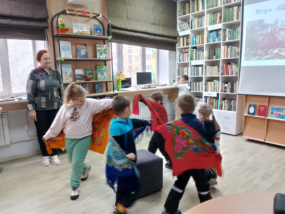 Фестиваль национальных культур «Златоуст многоликий» в библиотеке