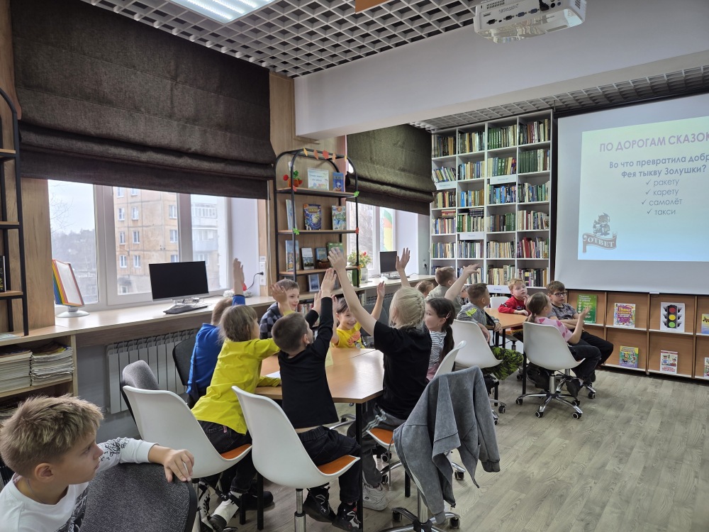 Интеллектуальная игра «Знатоки дорожного движения»