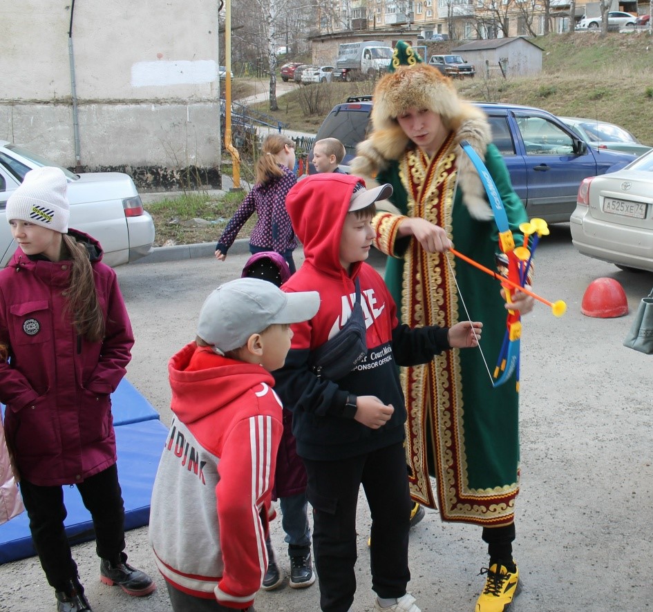 Доброволец – это звучит гордо!