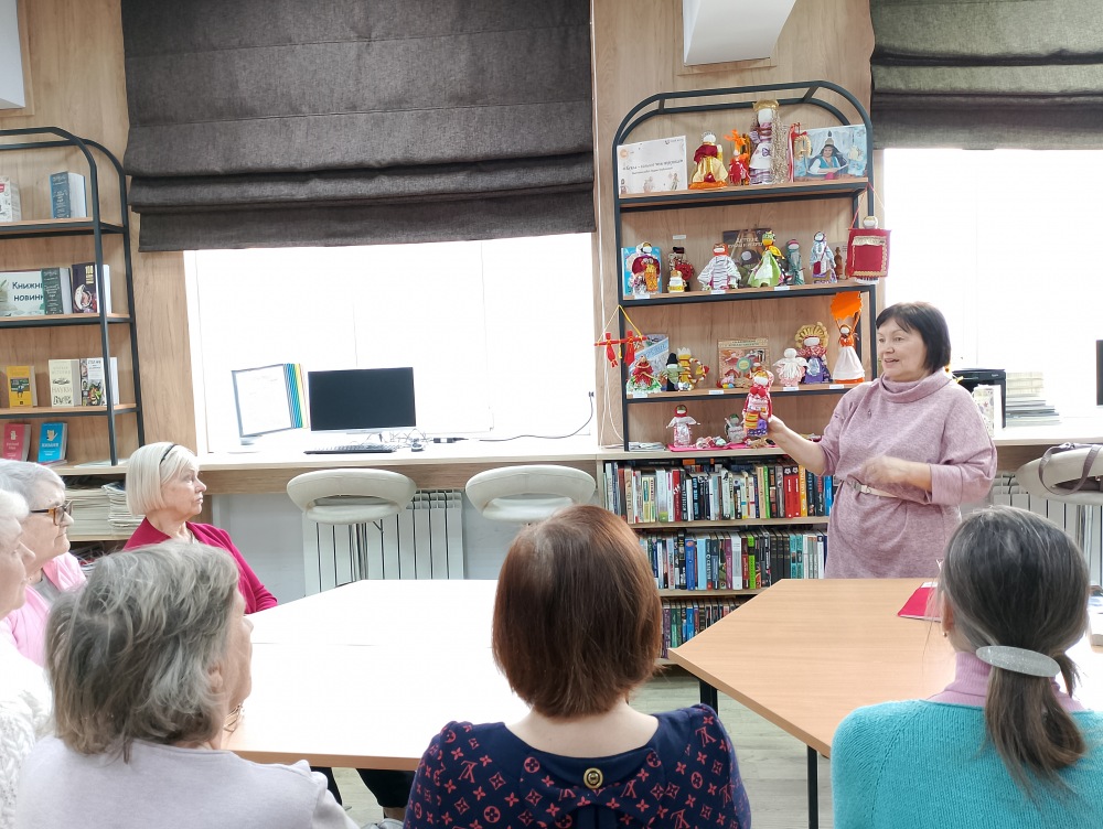 Лидия Трубакова и её обережные куклы