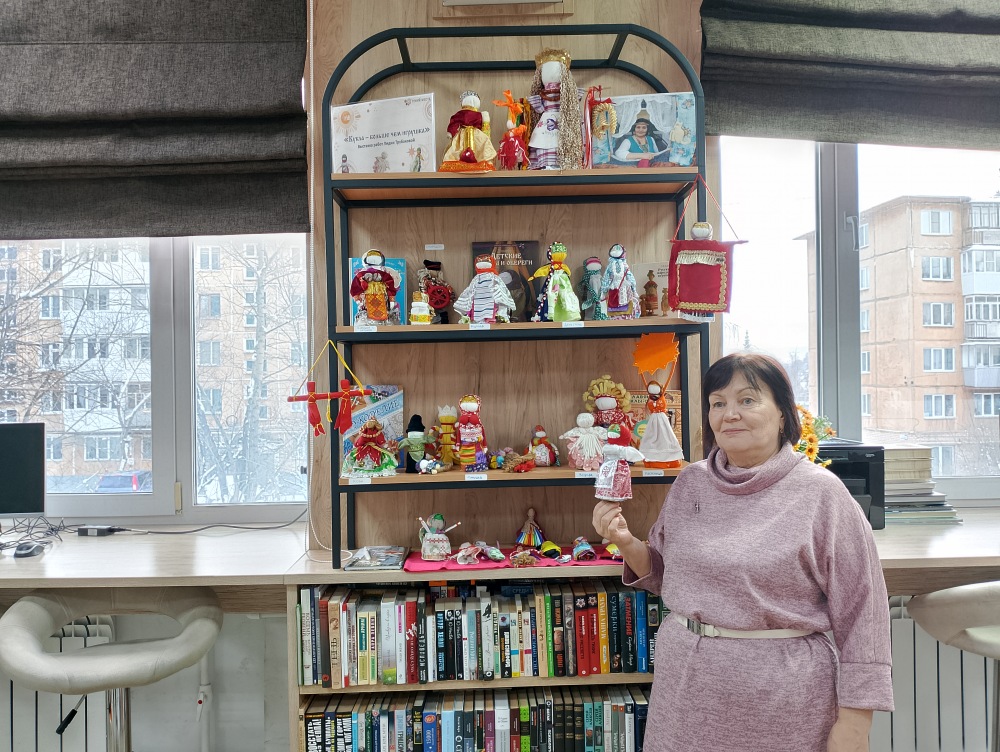 Лидия Трубакова и её обережные куклы