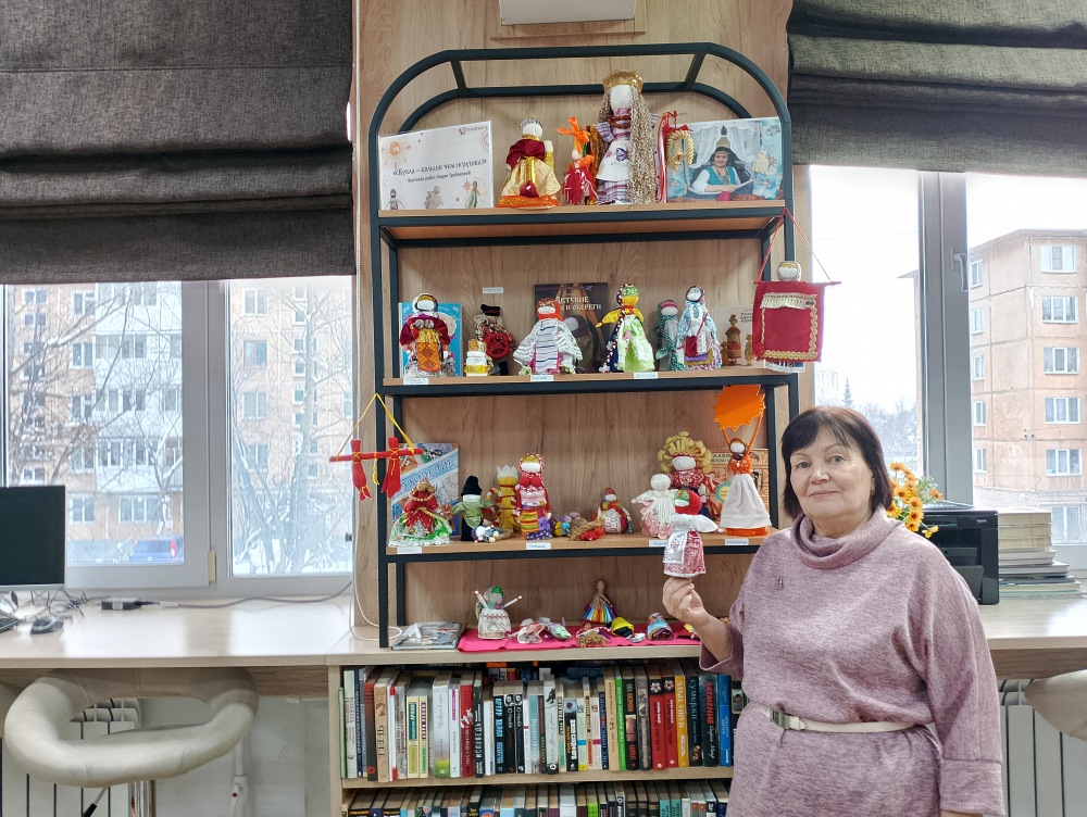 Лидия Трубакова и её обережные куклы